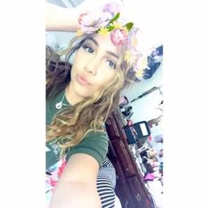 Meet your Posher, Jenny